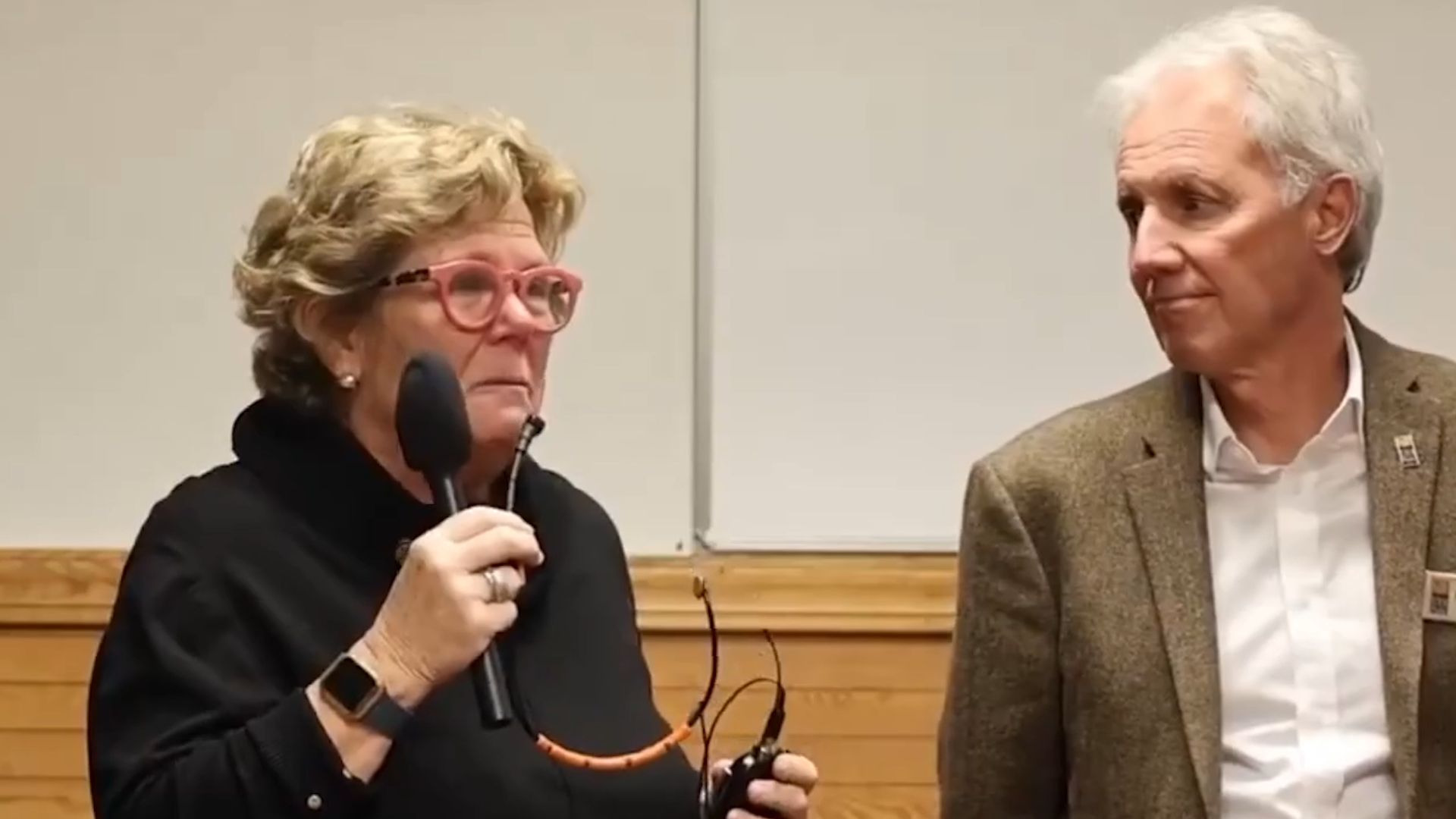 MN State Senators Shed Tears for Somalis