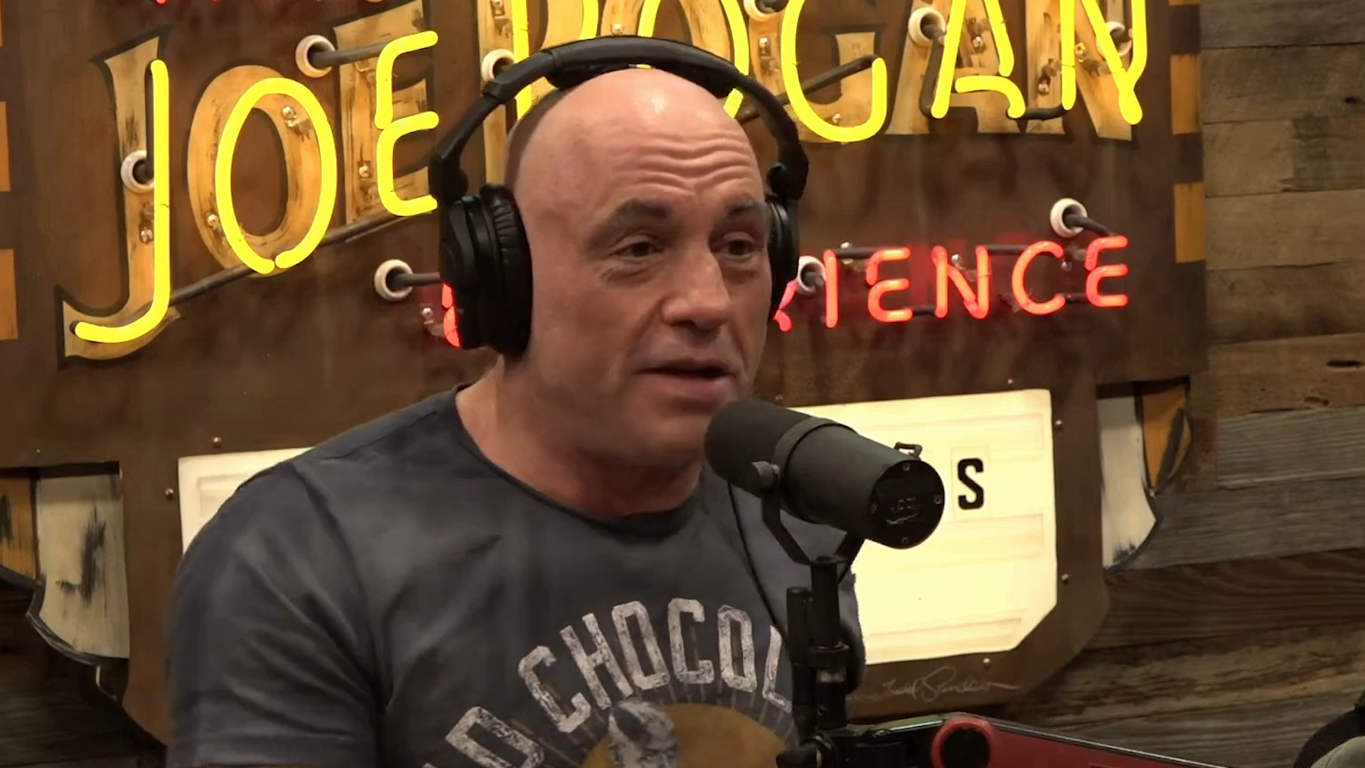 Joe Rogan Skewers $400-Million-aire Nancy Pelosi 
