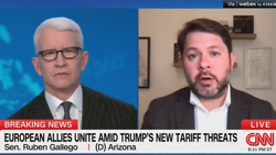 US Senator Declares Trump 'Insane'